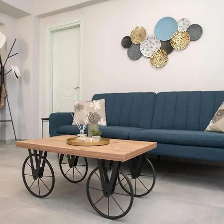 Silvia's Apartment