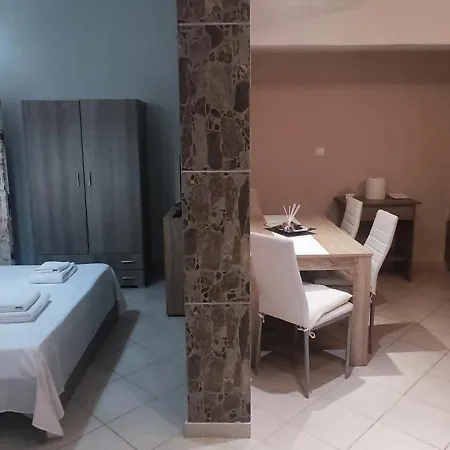 Silvia's Apartment